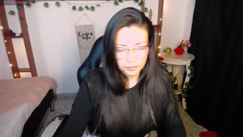 queenrose94 online show from February 23, 12:40 pm