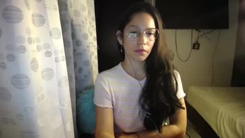 Paola online show from January 12, 7:00 am