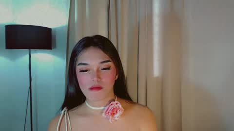 Your queenly yana online show from February 24, 2:51 am