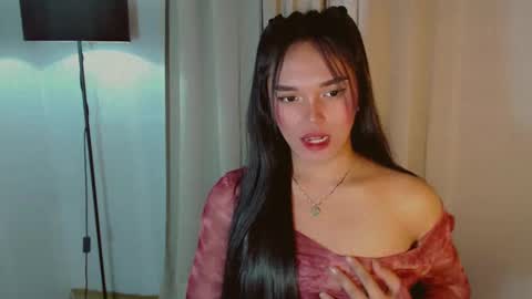 Your queenly yana online show from February 18, 8:14 pm