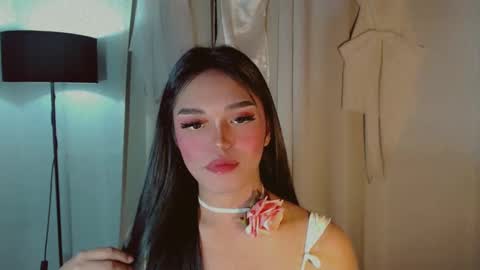 Your queenly yana online show from February 25, 4:14 pm