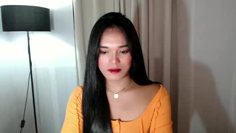 Your queenly yana online show from February 11, 11:33 pm