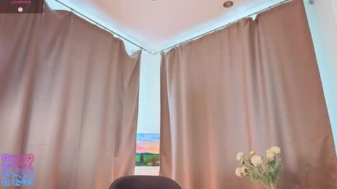 Teri  My favorite vibes 77 101 222 666 online show from March 19, 3:01 am