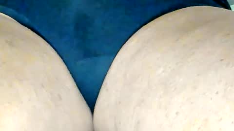quietwife online show from May 24, 3:25 am