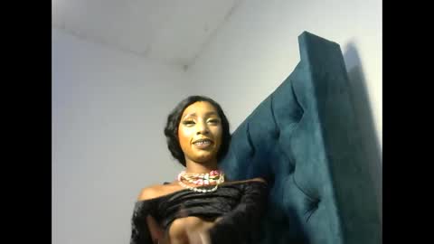 quin_z online show from October 8, 11:05 am