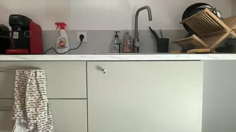 Quinnyelena online show from June 29, 10:01 am