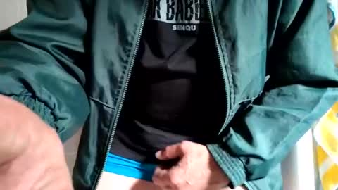 quintinvw0011 online show from September 15, 6:15 am