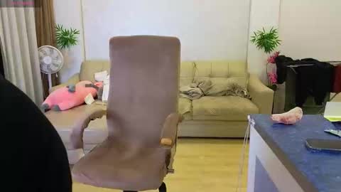 Jess  John online show from January 14, 6:38 pm