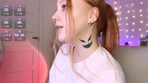 Rebecca  Becc online show from May 20, 4:46 pm