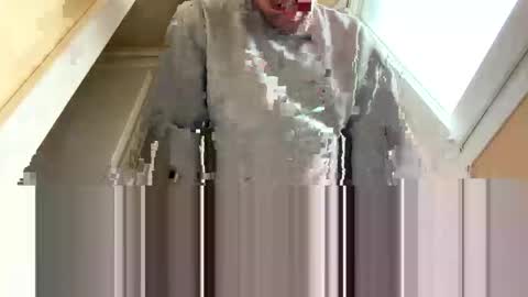 rabouin95 online show from April 1, 1:01 pm