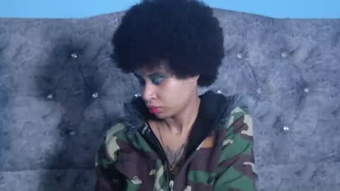 RachelAnn online show from November 17, 4:04 am