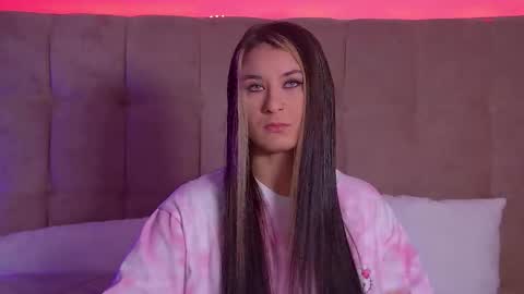 RachellSimpson online show from February 27, 6:09 pm