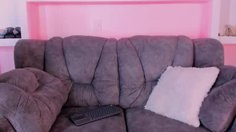 Radiant Naomi online show from March 10, 11:36 am