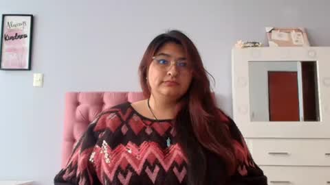 radiantgoddes online show from February 14, 5:03 pm