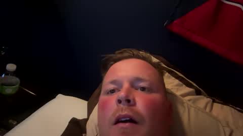 railryan23 online show from September 10, 7:09 am