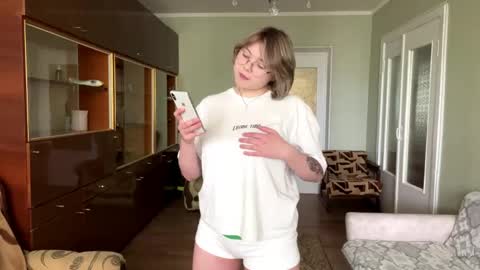 rainbowboop online show from May 13, 11:09 am