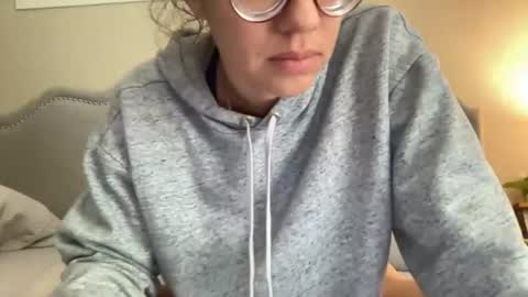 RamonaJ online show from August 3, 5:41 pm