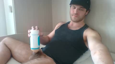 randomguy_42 online show from March 9, 12:32 pm