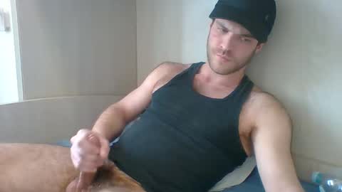 randomguy_42 online show from March 1, 9:46 am