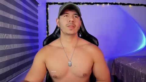 Jonas online show from January 17, 11:24 pm