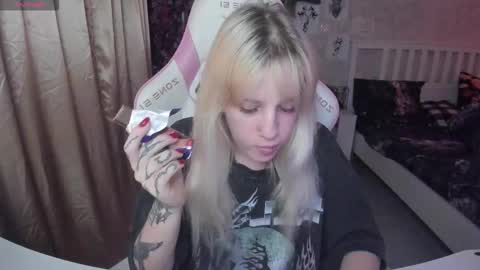 Rapunzel online show from October 31, 10:10 pm