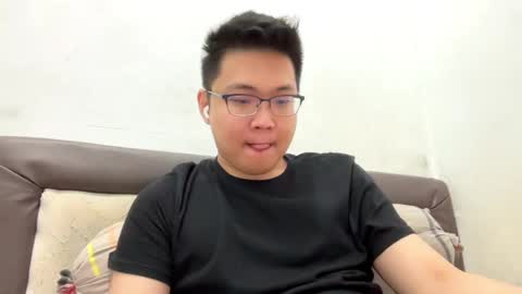 randomnaut online show from February 24, 7:19 pm