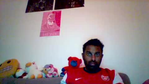 raul2k2 online show from June 21, 5:58 am