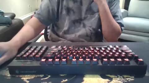 7 in size online show from December 19, 7:29 pm