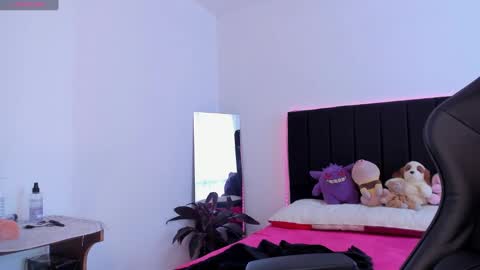 Raven online show from January 22, 9:43 pm