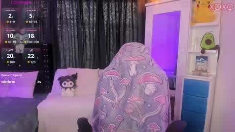 ravencollen online show from February 16, 5:33 pm