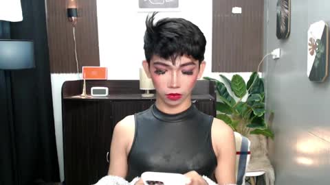 Snapshot of ravennax chatting on February 27, 12:25 am ravennaxx online show from February 27, 12:25 am