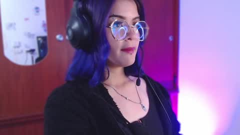 raventh_ online show from March 28, 11:00 am