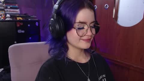 raventh_ online show from September 17, 3:04 pm