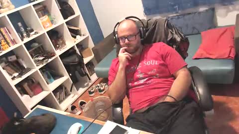 ravingr3d3 online show from September 17, 11:08 pm