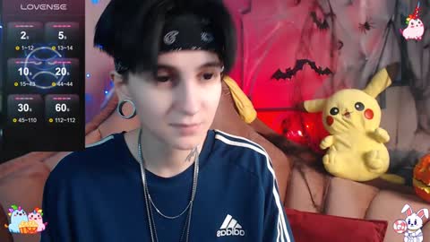 Ray online show from December 10, 7:22 pm