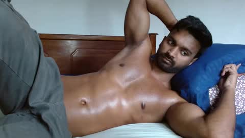 Snapshot of rayannzz chatting on March 1, 6:03 am eyan online show from March 1, 6:03 am