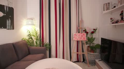 Raychell Black  online show from February 16, 4:05 pm