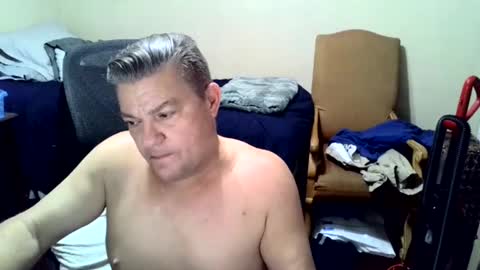 raymanjr52 online show from February 26, 10:36 pm