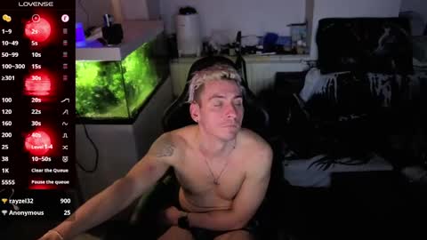 Rayzel online show from April 21, 2:51 am