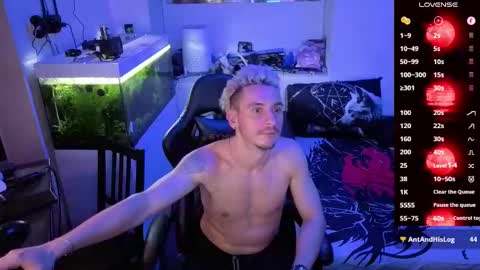 Rayzel online show from February 25, 1:09 am