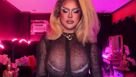Snapshot of real_dom_phuta chatting on September 9, 2:00 am Miss Katrina De Futah Goddess of HELL online show from September 9, 2:00 am