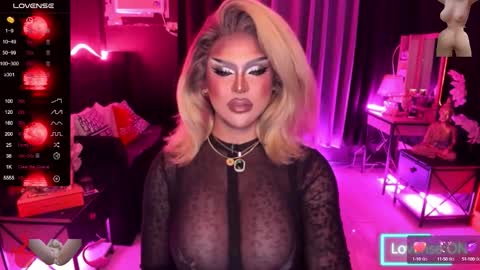 Snapshot of real_dom_phuta chatting on September 18, 10:52 am Miss Katrina De Futah Goddess of HELL online show from September 18, 10:52 am