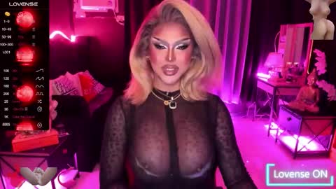 Snapshot of real_dom_phuta chatting on September 30, 12:48 pm Miss Katrina De Futah Goddess of HELL online show from September 30, 12:48 pm