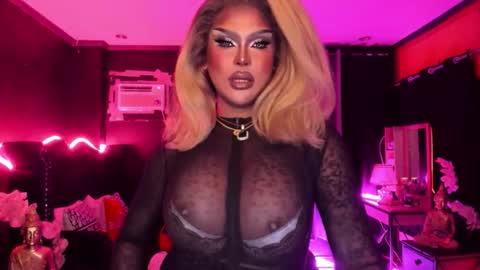 Snapshot of real_dom_phuta chatting on September 11, 11:11 am Miss Katrina De Futah Goddess of HELL online show from September 11, 11:11 am