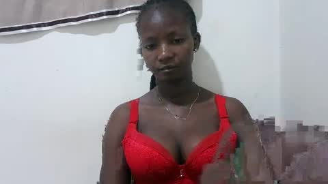 queen online show from October 28, 6:25 am