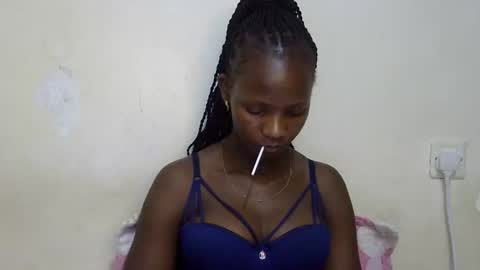 queen online show from March 3, 4:26 pm