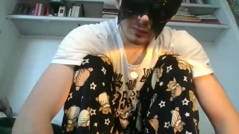 realzademeadows online show from April 30, 2:00 pm