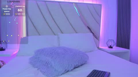 Rebeca online show from July 11, 11:46 am