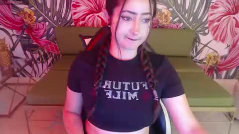 Rebeca dreams online show from July 3, 9:08 pm