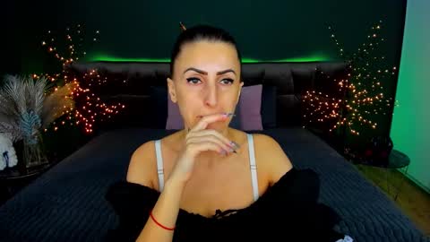 rebecca_diamonds online show from November 13, 8:06 am